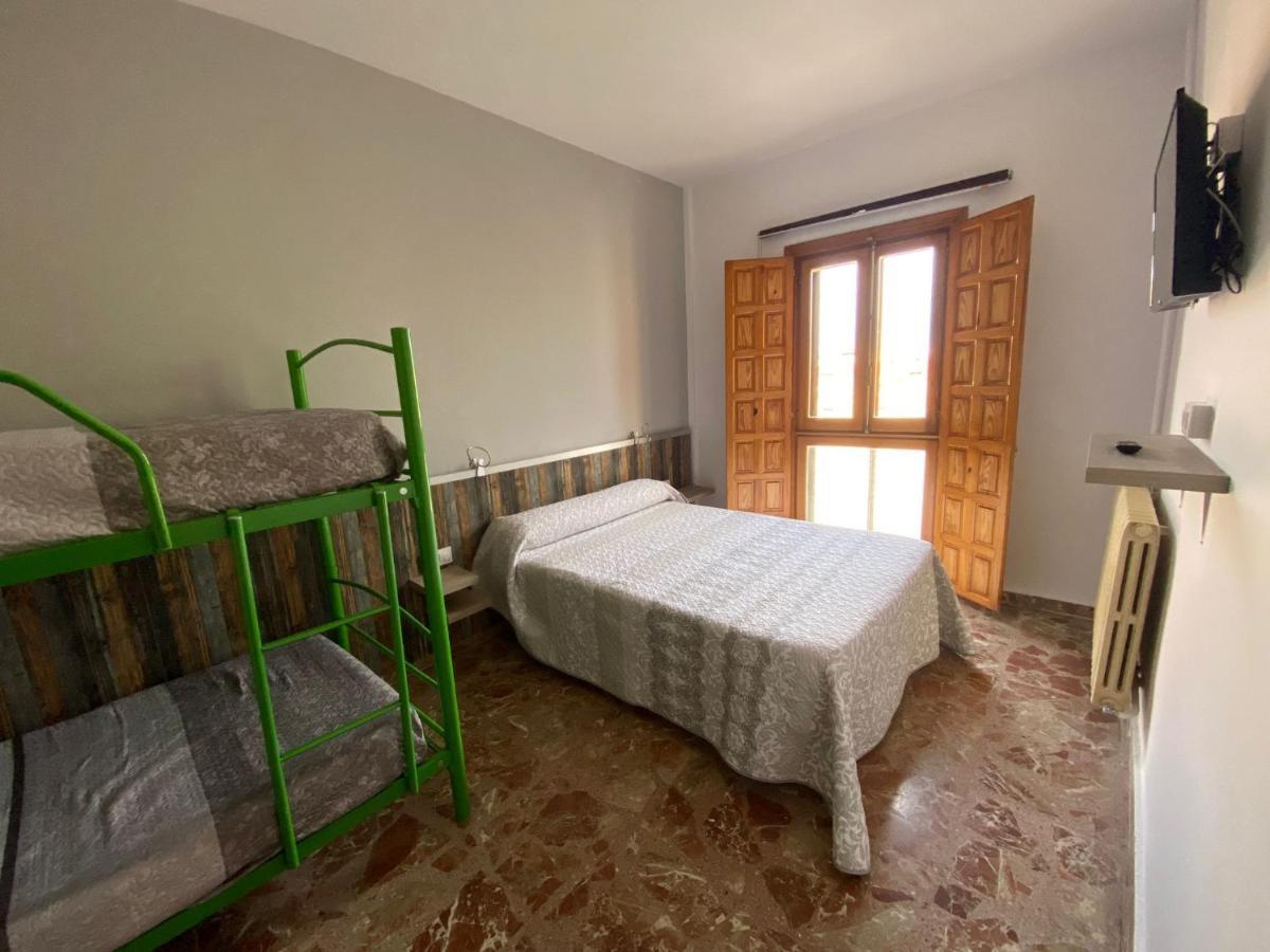 Hotel Atalaya Sarrion Екстер'єр фото
